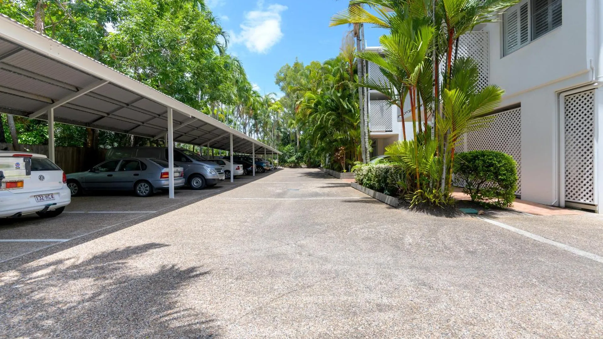 Palm Views At Coral Apartments Port Douglas